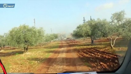 قصف بالبراميل المتفجرة على قرية تل الشيح بريف إدلب