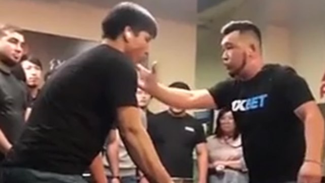 Des gifles énormes lors d'un concours