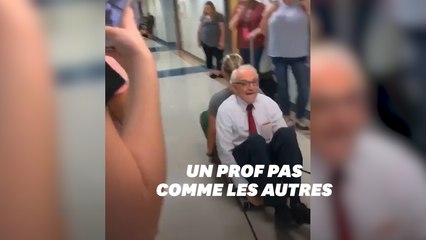 Ce professeur a fait aimer la physique à ses étudiants avec ses expérimentations folles