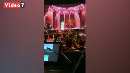 بتقنية الهولوجرام.. أم كلثوم تحيي حفلا في منتدى شباب العالم