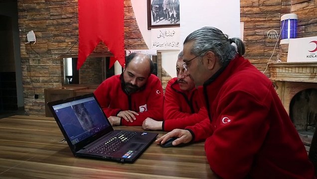 Irak'taki Türk Kızılayı çalışanları AA'nın 'Yılın Fotoğrafları' oylamasına katıldı - ERBİL