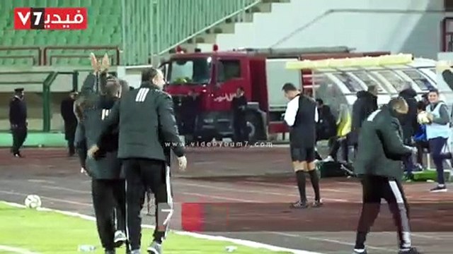 شاهد رد فعل أمير مرتضى بعد هدف طلائع الجيش الثالث في الزمالك
