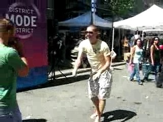 canadien danseant le rai