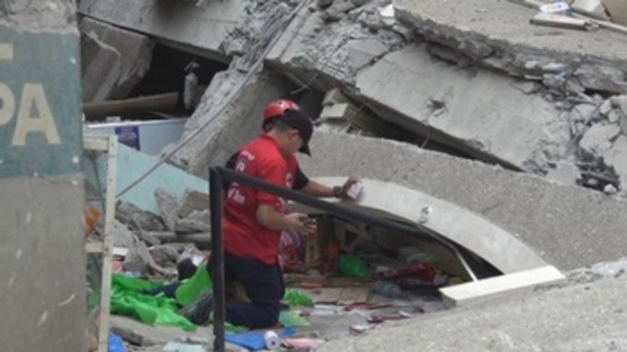 Ascienden a 7 los muertos por el terremoto de 6,8 en el sur de Filipinas