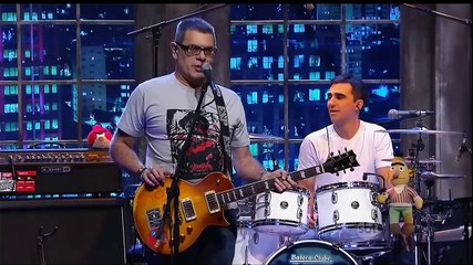 The Noite (04/05/15) - Monólogo: Plenário Malhação