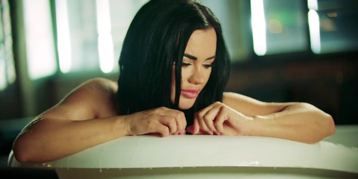 Carmen de la Salciua - Nu mai vreau sa plang de lunea [videoclip oficial]