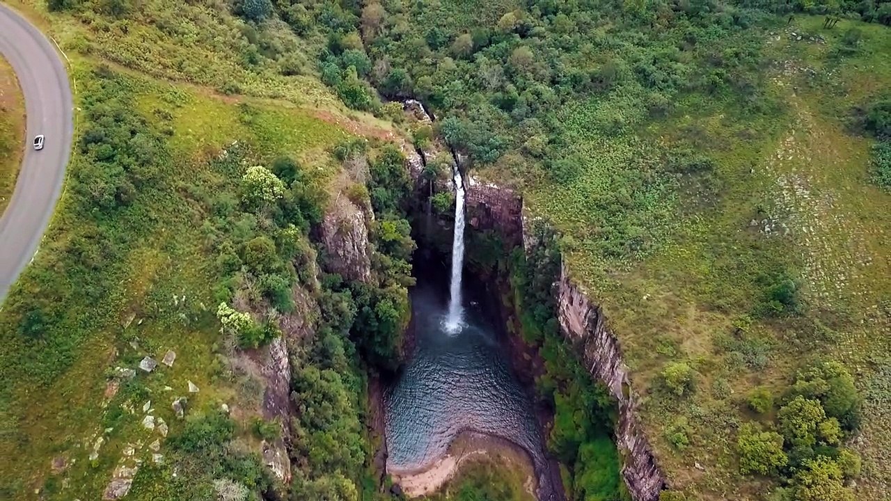Cascade and road