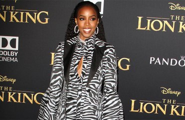 Kelly Rowland: Santa doesn't take all the credit for gifts in our house