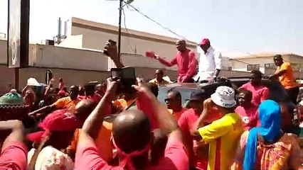 Bah Oury et l'ex ministre Kabelè Camara deja au rond-point de la Tannerie