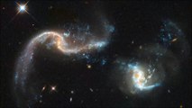 La NASA muestra la colisión de dos galaxias