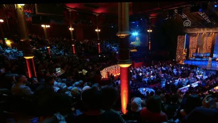 İsveç'in 'kahramanı', sığınmacılara yardım eden Suriyeli Israa Abdali oldu - STOCKHOLM