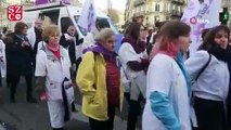 Fransa'da doktorlar sokağa indi