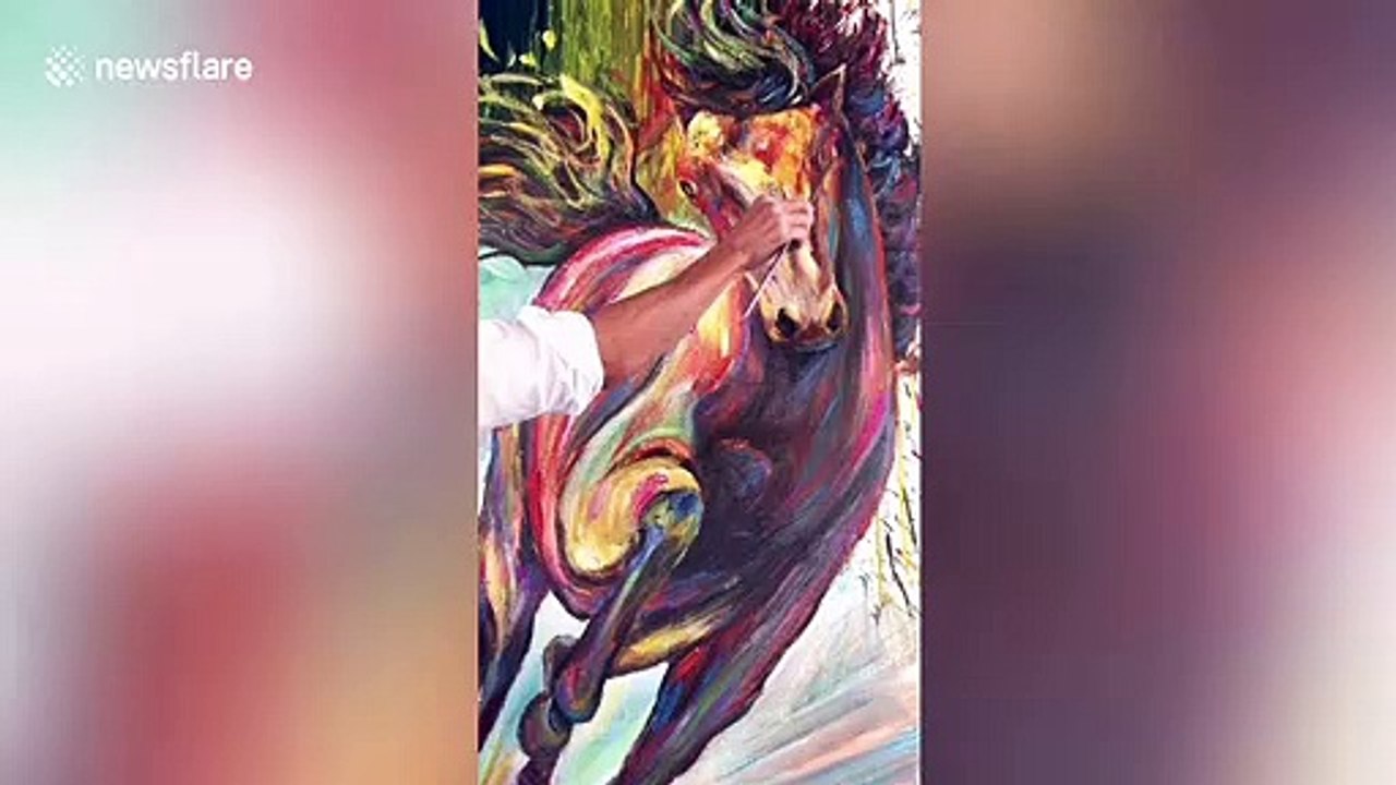 Talented artist uses impressive painting technique to create masterpieces in China