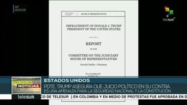 teleSUR Noticias: Carabineros dispersan protestas con agua tóxica