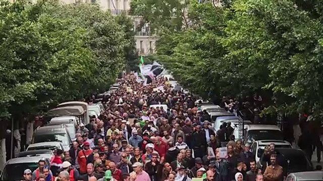 آلاف المتظاهرين في الجزائر ضد الرئيس المنتخب عبد المجيد تبون