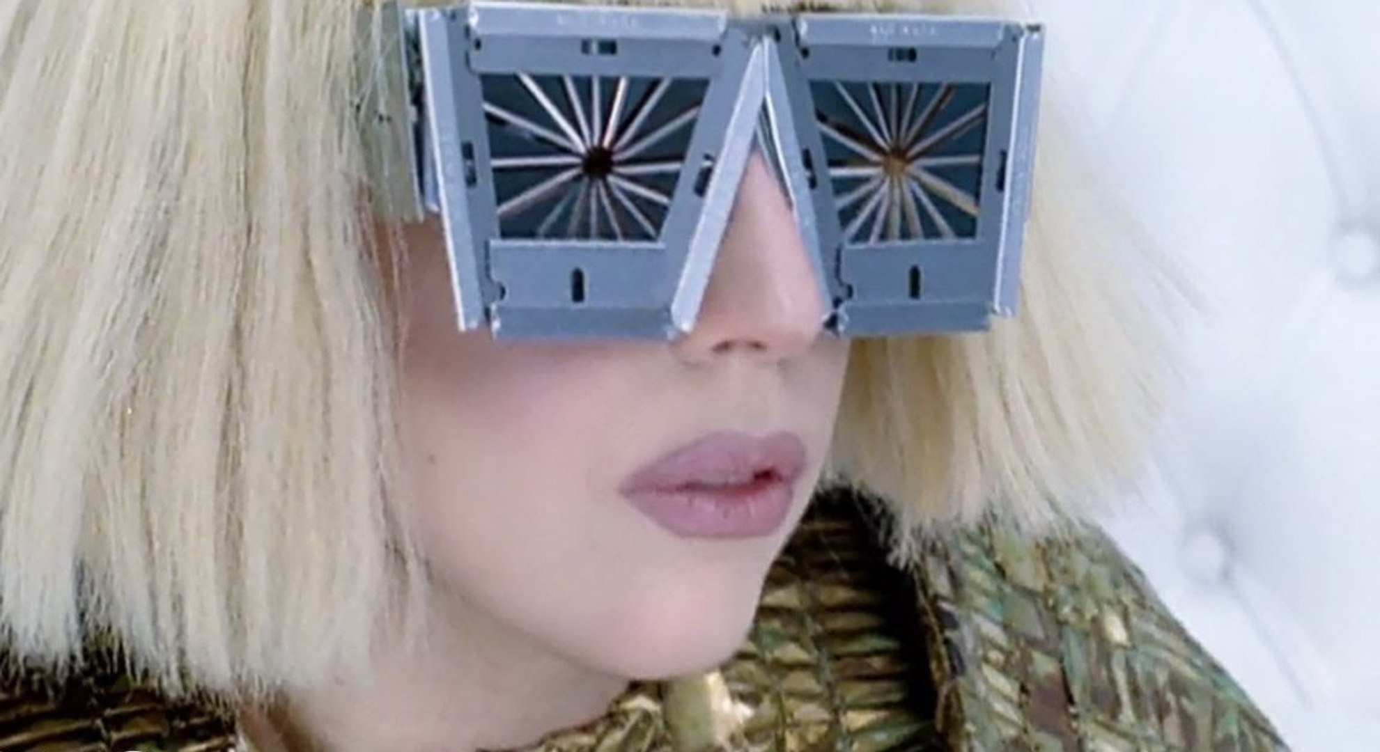 ⁣Lady Gaga: 'Bad Romance'