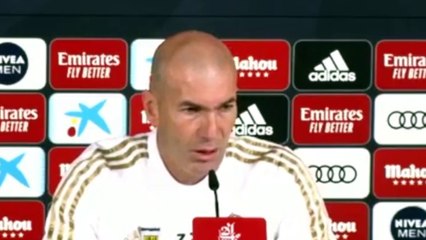Football - Rueda de prensa de Zidane en la previa del Clasico