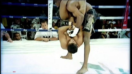 Simon Phillips vs Jonathan Leon