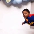 Babanın ev şartlarında oğluna yaşattığı Süpermen deneyimi
