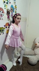 Sophia Carinha de Anjo Dançando Ballet