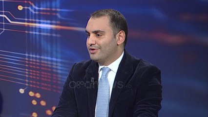 ORa News - Kryetari i FRPD : 79% e të rinjve duan ta lënë Shqipërinë