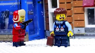 LEGO City Police Snowman Robbery Prank | LEGO City Crook Escape