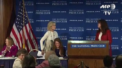 Jane Fonda planeó convencer a Trump sobre el clima con "voluptuosas" activistas