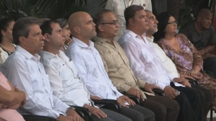 Agentes cubanos celebran quinto aniversario de su salida de prisión en EE.UU.