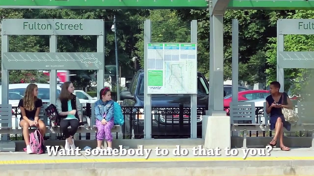 Campanha emocionante contra o bullying (Legendado)