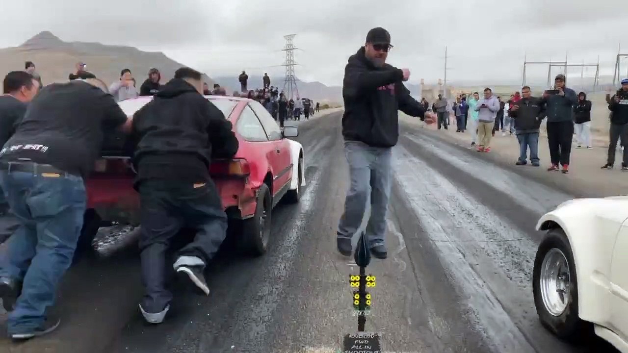 Drag Race Turns into Push Race