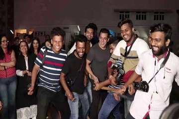 Salman Doing Masti With Media Person Promoting ‘Dabangg3’