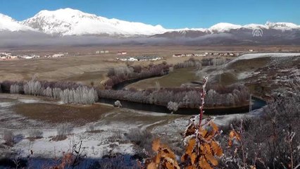 Kırağı kartpostallık görüntüler oluşturdu