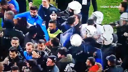 Muslera, Gökhan Çıra'yı yumrukladığı iddialarını yalanladı