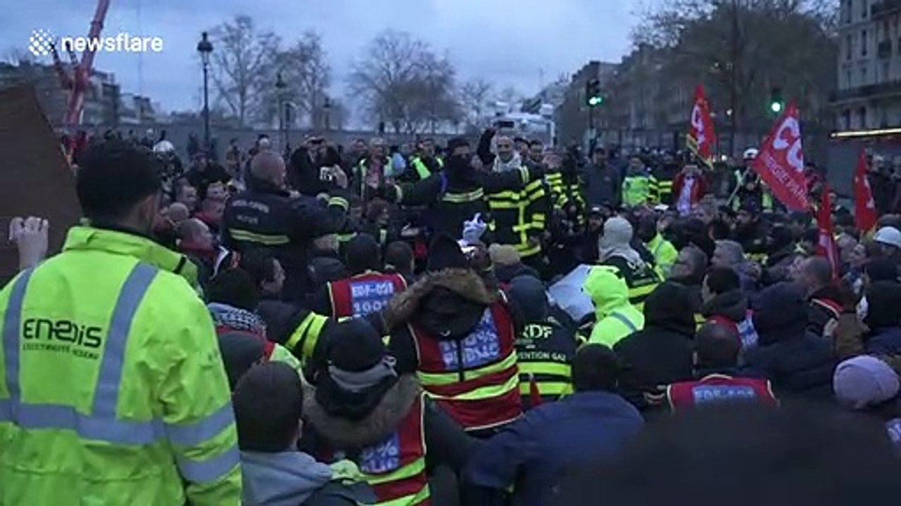 Firefighter leads 'Viking clap' during protest against Macron's reforms ...