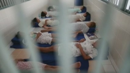 Pintalabios, símbolo de dignidad para presas masificadas cárceles Tailandia