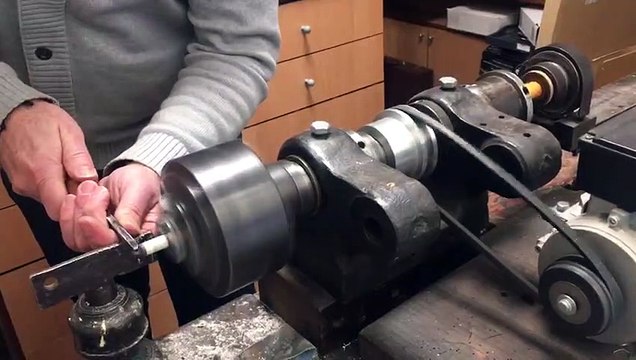 Philippe Teyssier restaure les billards