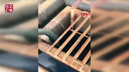 Dereye fabrika atıklarının boşaltılması kamerada