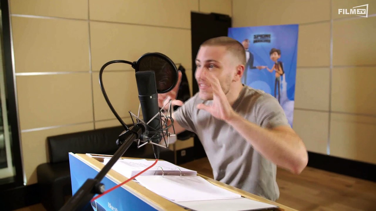 Jannik Schümann Syncvhronarbeit zu 'Spione Undercover' Deutsch German (2019)