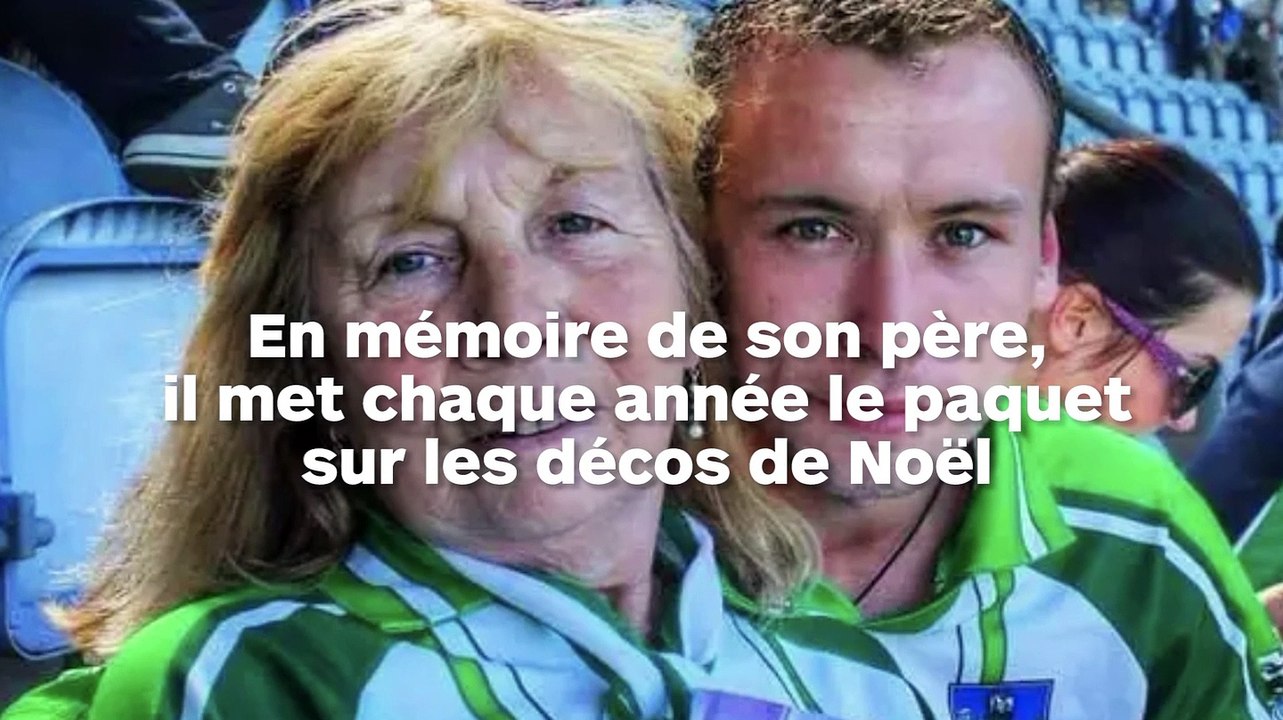 Pour son père décédé, il recouvre toujours sa maison d'illuminations pour Noël