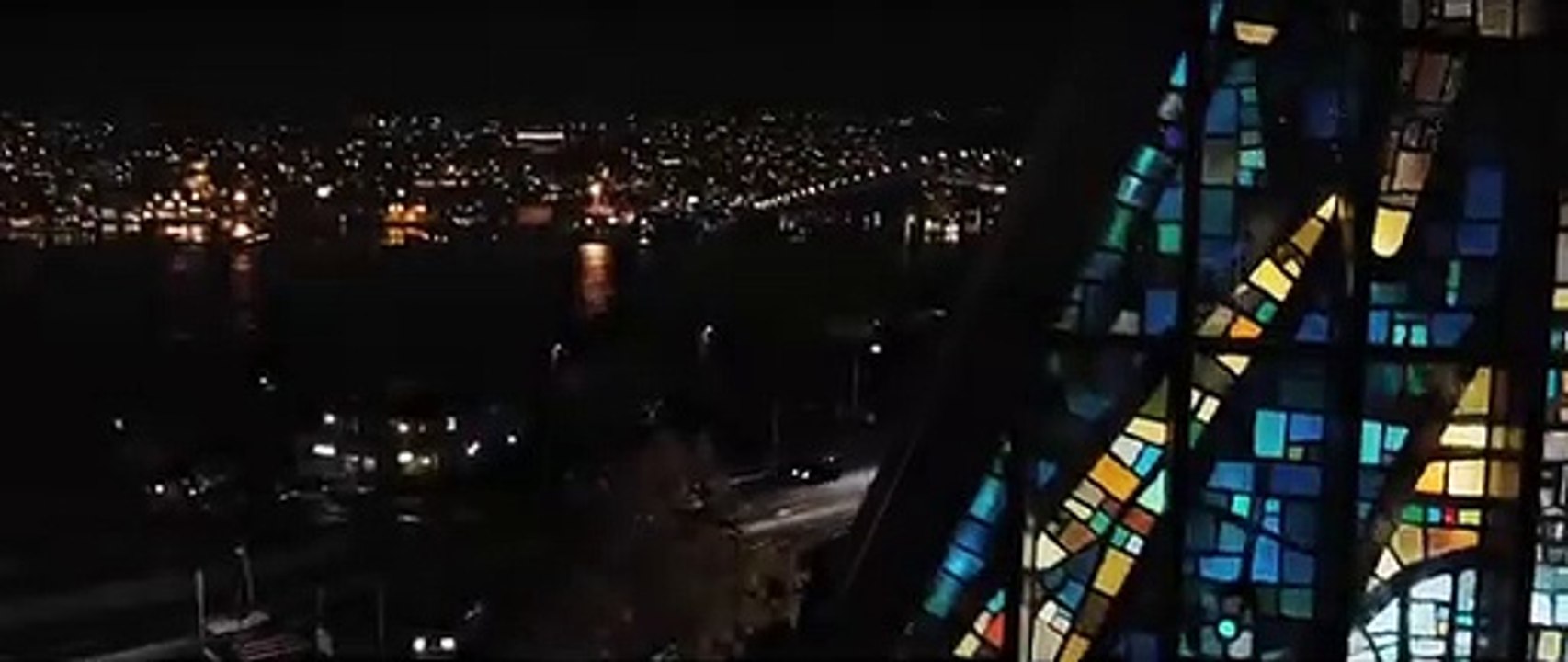 Glassdukkene (trailer)