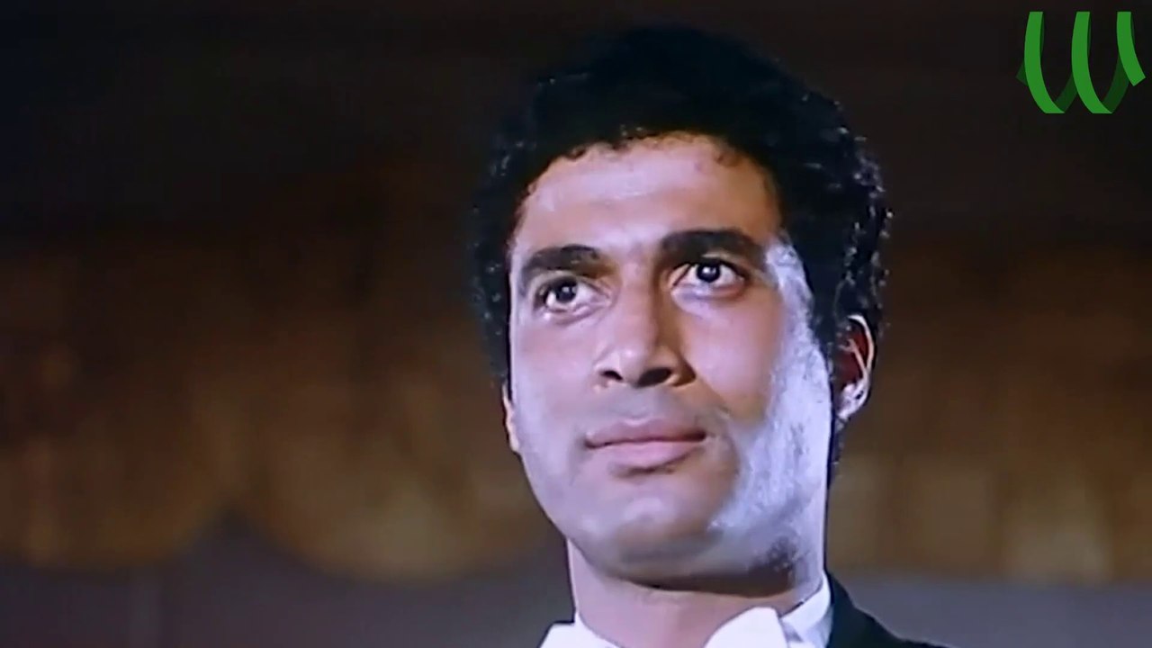شوف استقبال  احمد ذكي لما قدم فقره بالطبله من غير رقاصه