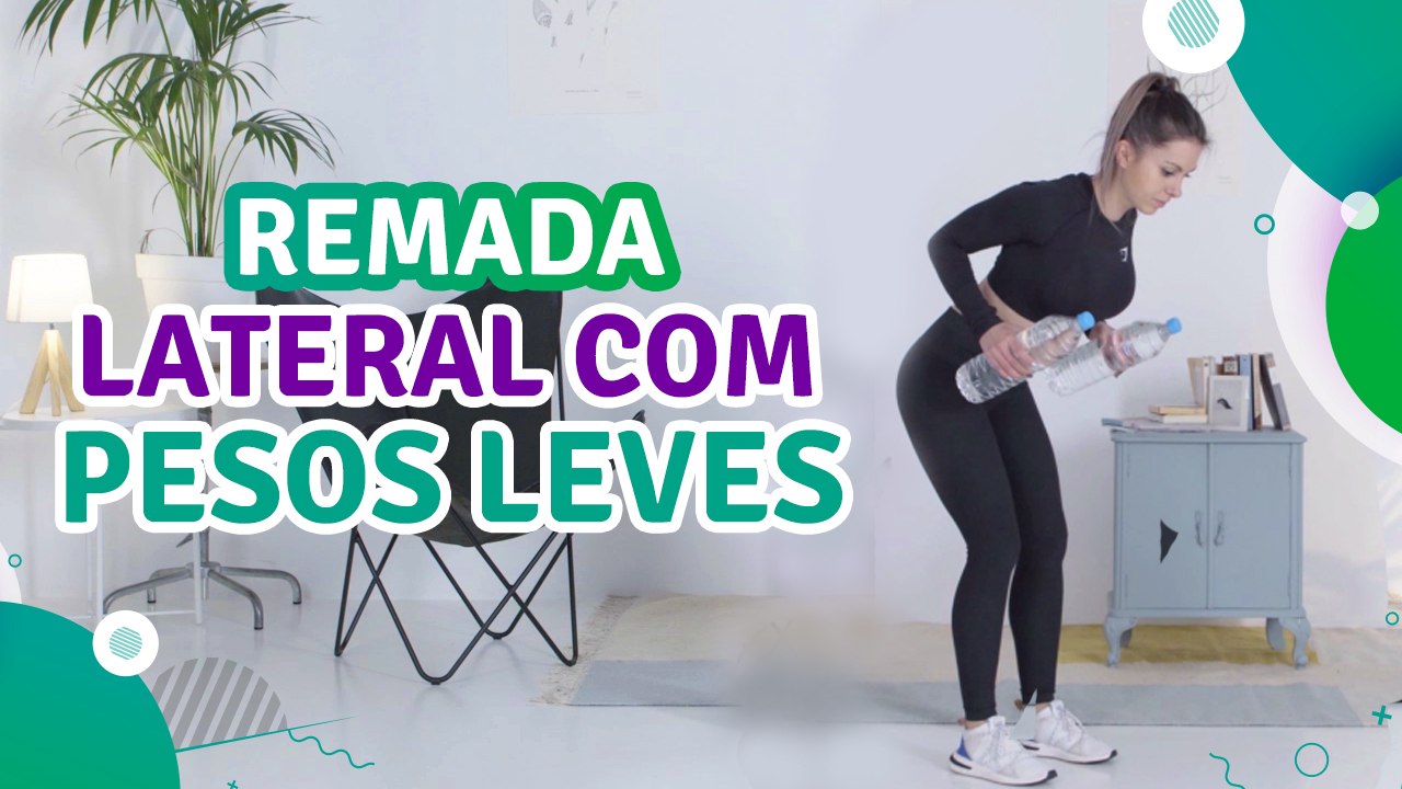 Remada lateral com pesos leves - Sou Fitness