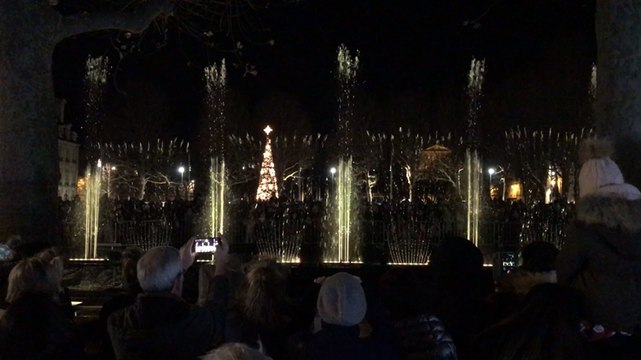 Caen. Spectacle sons et lumières des Vitrines de Caen