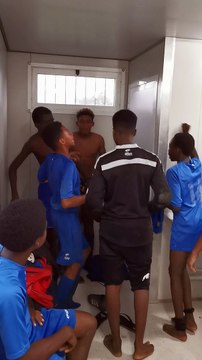Dans l'intimité du vestiaire des u15 délégations , a la fin du match les opposants au gosérien de l'AS GOSIER , a Saint Felix §§§