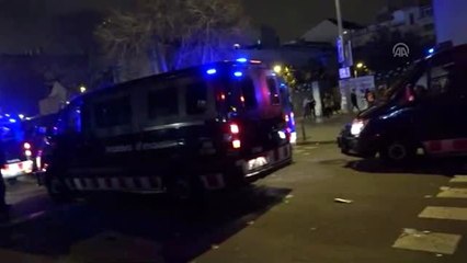 Berabere biten El Clasico'da sahada futbol, sokakta arbede