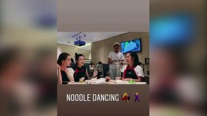 Nhã Phương, Hoàng Oanh