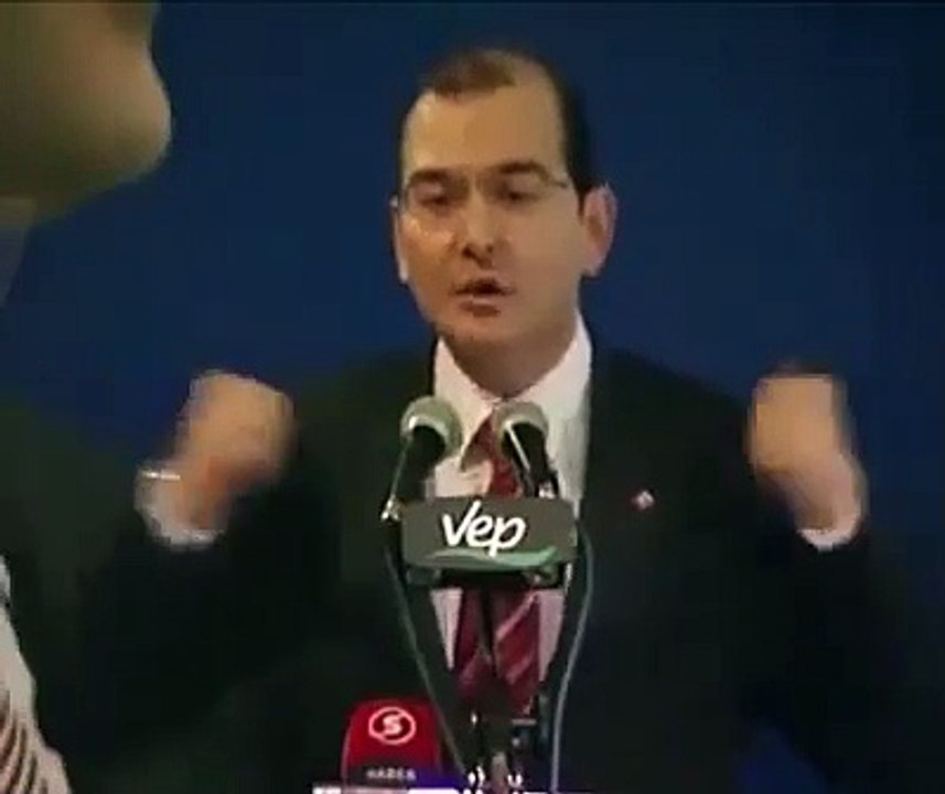 Soylu: Durmak yok yola devam diyorlar. Evet, yolsuzluğa devam! AKP halkı kandırıyor