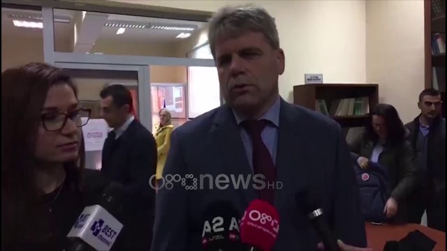 Ora News - Ambasadori i Austrisë: Liria e shtypit është shumë e rëndësishme