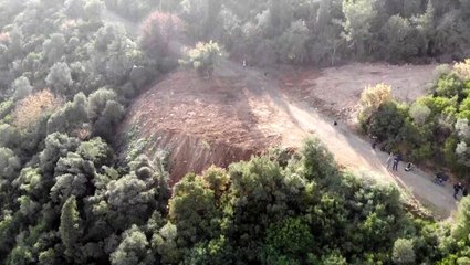 Büyükada'da itlaf edilen atların gömüldüğü dev çukurlar havadan görüntülendi