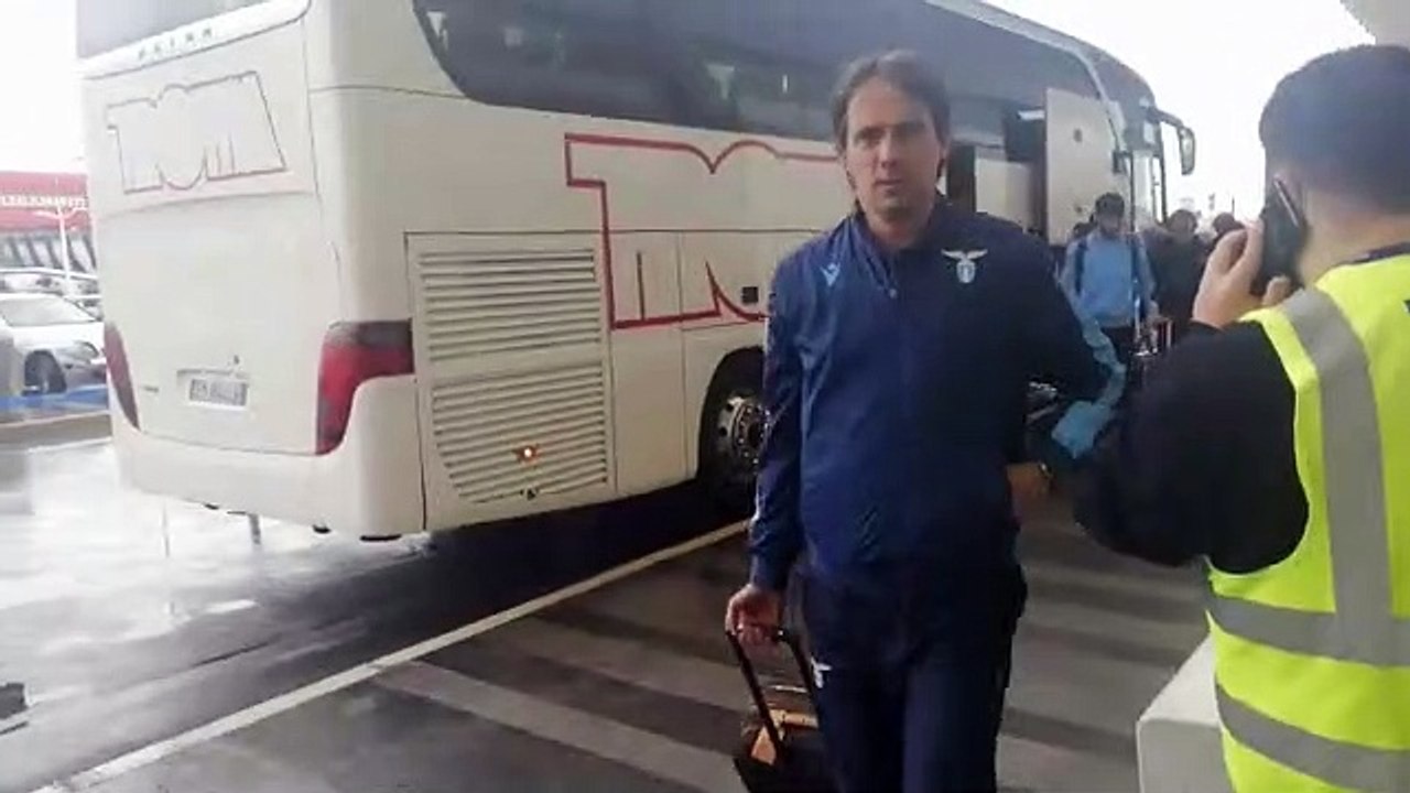 Lazio, la partenza da Fiumicino per la Supercoppa